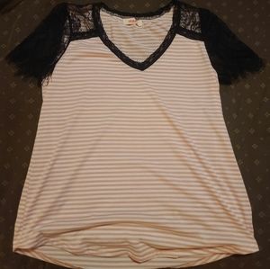 Lace short sleeve, mazik, pink and white strip shirt.